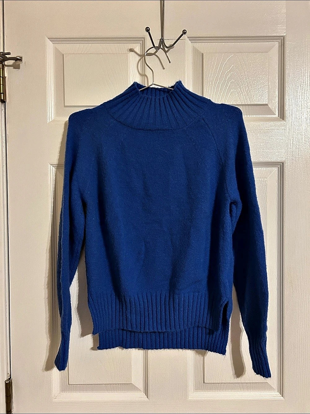 Blue Ribbed Turtleneck Sweater Like New